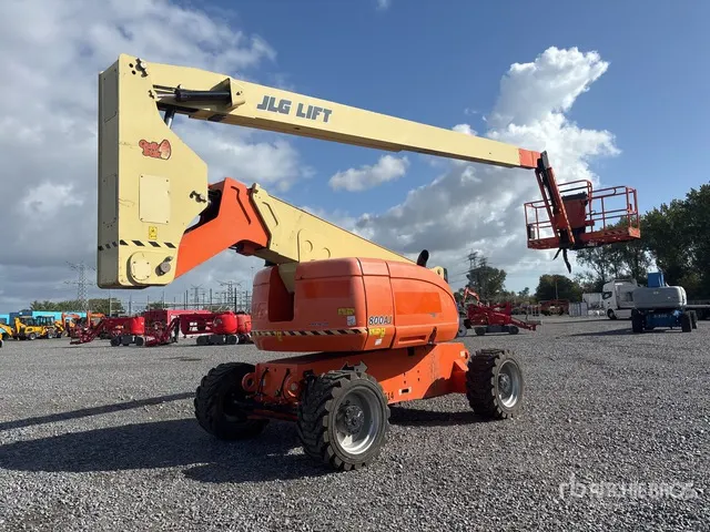 2016 JLG 800AJ 4WD Diesel Articulating Boom Lift