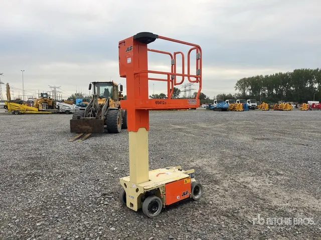 2016 JLG 1230ES Vertical Mast Lift