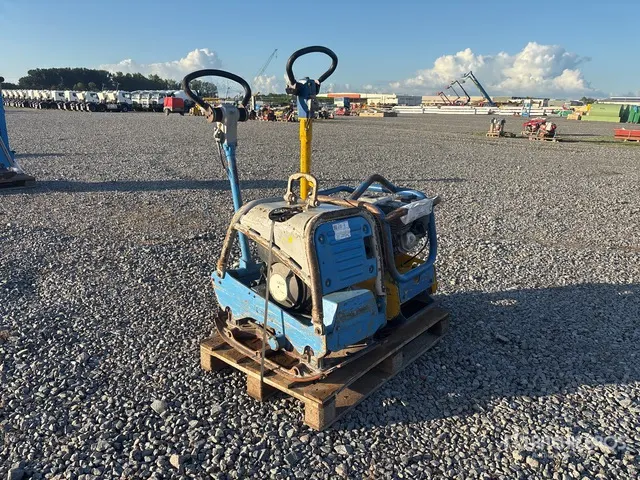 2008 Weber CR5 HD Vibratory Plate Compactor