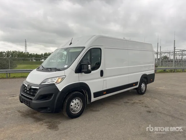 2022 Opel Movano 2.2 Cargo Van
