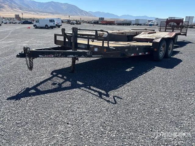 2016 PJ Trailers 21 ft T/A Utility Trailer