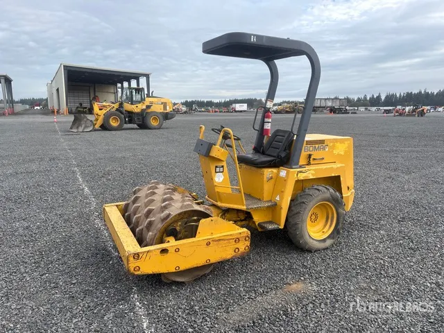 2000 Bomag BW124PD Padfoot Drum Compactor