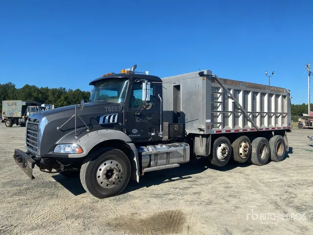 2013 Mack GU813 10x4 Quad/A Dump Truck