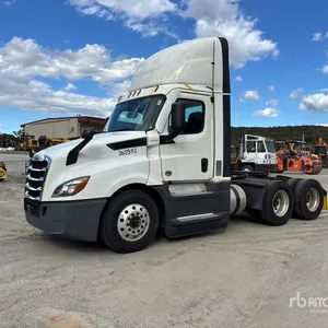 2021 Freightliner Cascadia 126 T/A Day Cab Truck Tractor