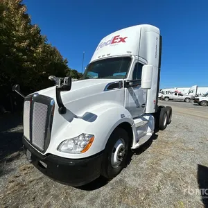 2015 Kenworth T680 T/A Sleeper Truck Tractor
