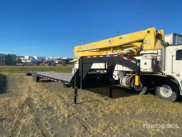 2026 Big Tex 14GN-40D5A 40 ft T/A Gooseneck Equipment Trailer