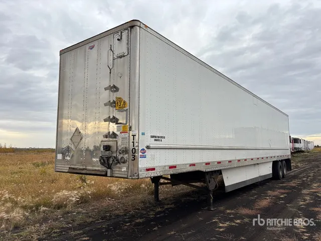 2017 Utility 53 ft x 102 in T/A Van Trailer