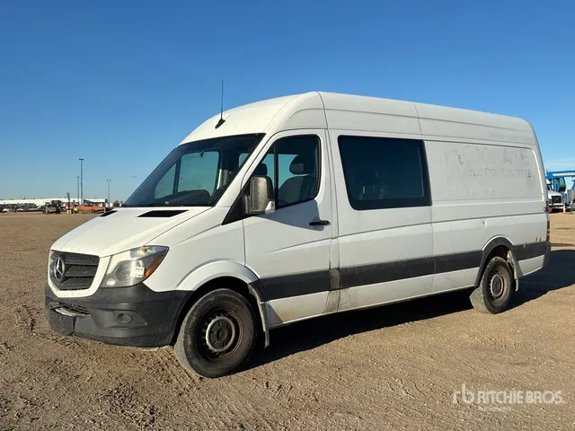 2018 Mercedes-Benz SPRINTER 2500 Cargo Van