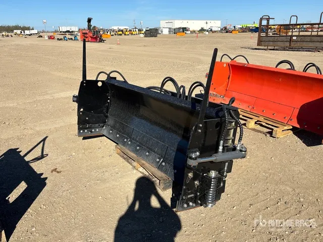 2025 Everun ER2500F 114 in Skid Steer Snow Blade