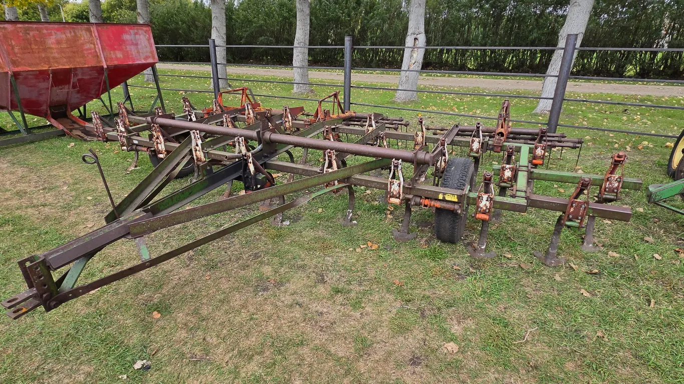 GLENCO 16' CULTIVATOR