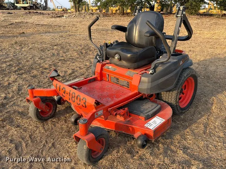 Kubota Z421KW ZTR lawn mower