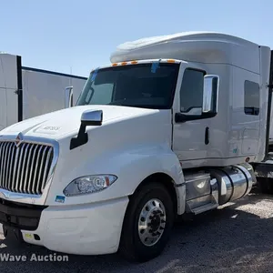 2019 International LT625 semi truck