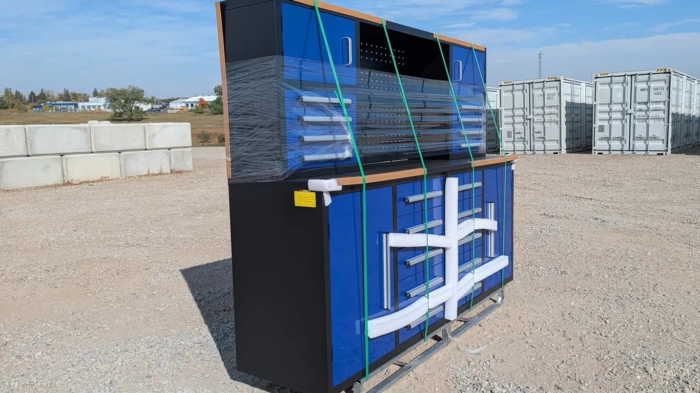 Unused 2026 Steelman 7' 18-Drawer SS Workbench
