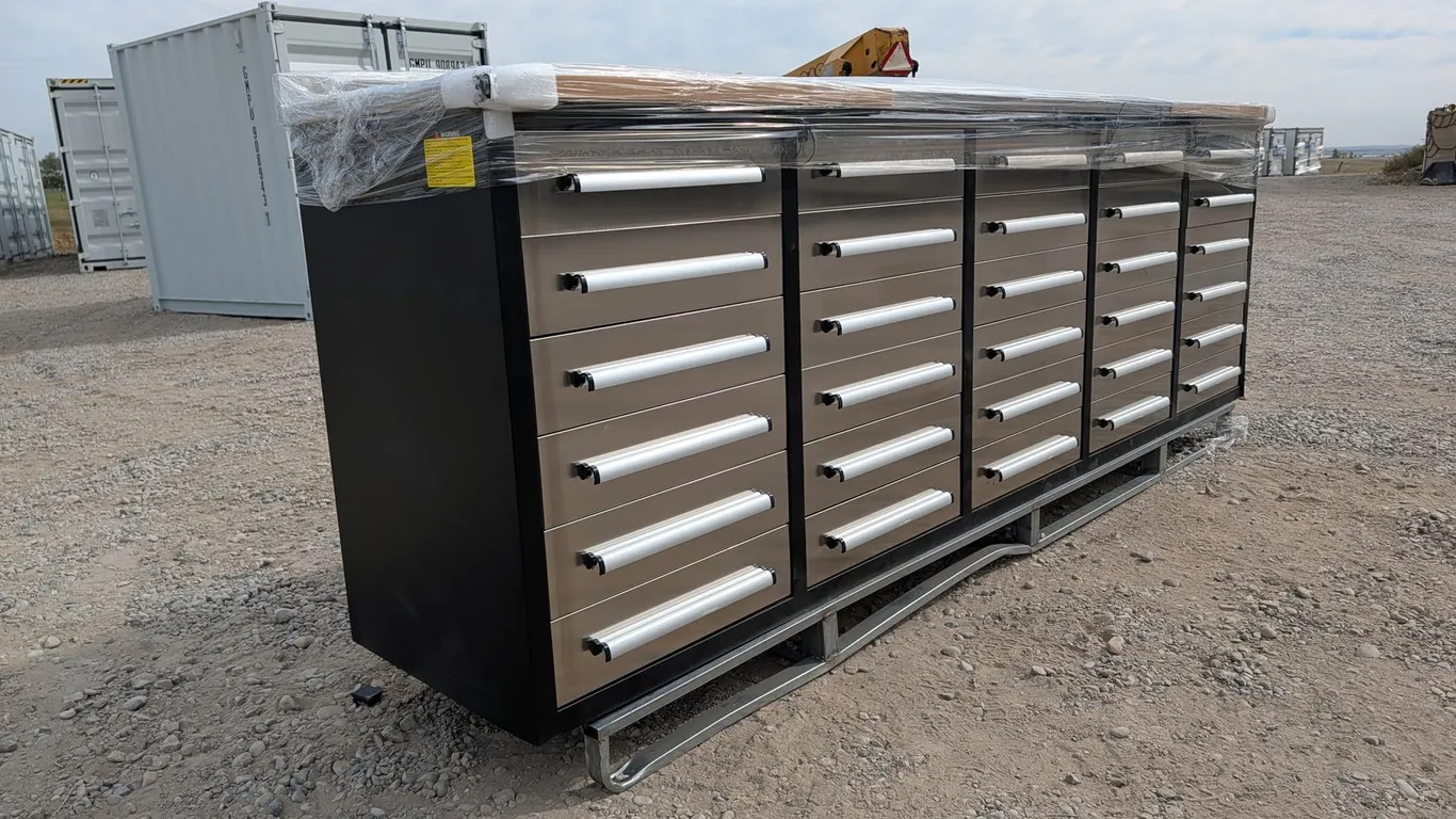 Unused 2026 Steelman 10' 30-Drawer SS Workbench