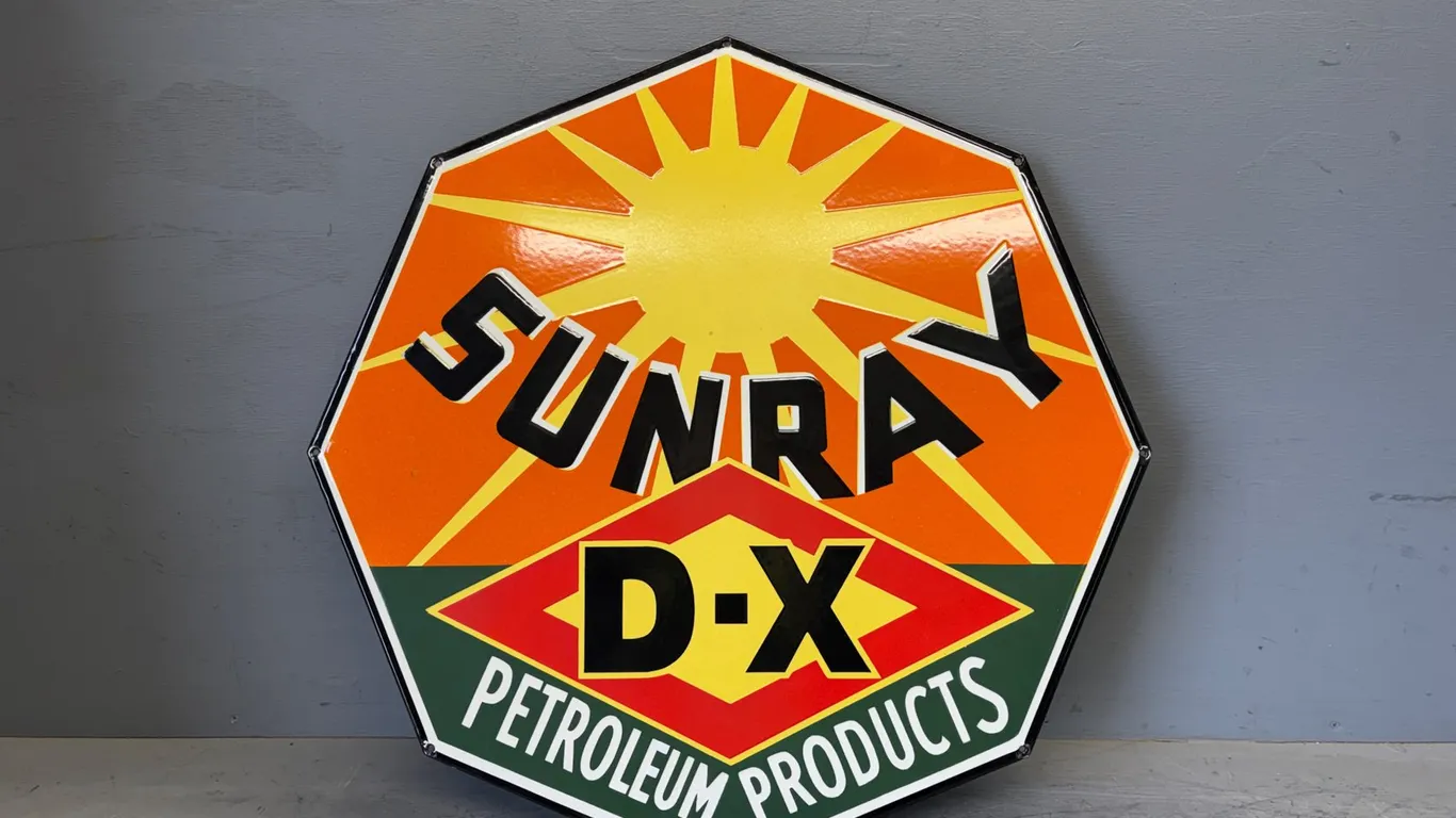 Vintage Style Sunray D-X Petroleum Sign