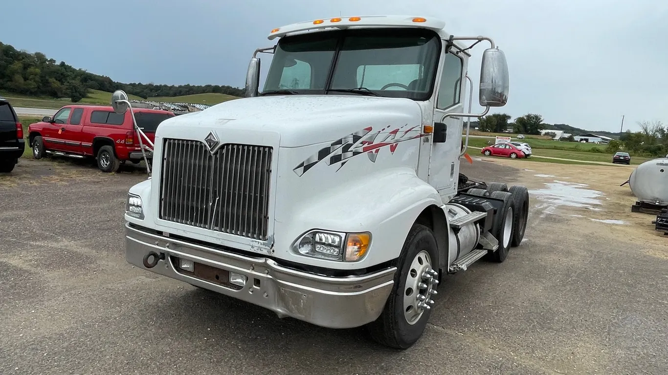 2007 International 9200 Semi Truck (Has WI Title)