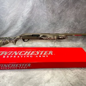 Winchester SX4 , 12 Ga. Semi-Auto Shotgun, SN: PT26493YY11K