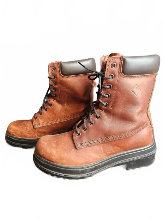 Terra Leather Safety Work Boots, Size 43 EU, Made in Canada, Model LM 31401 7945