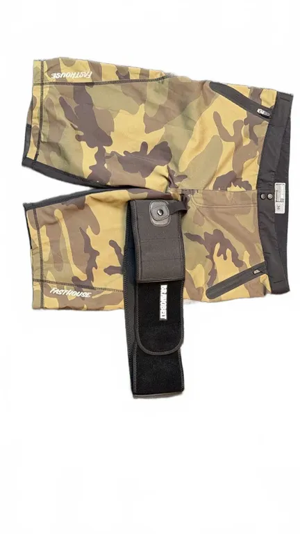Fortress Camo Board Shorts Size 38 With Neoprene Knee Brace