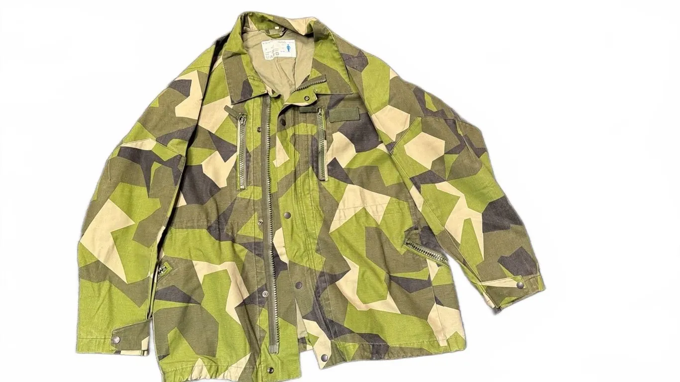 Swedish Army M90 Camouflage Field Jacket, Size 170/85, Cotton/Polyester Blend