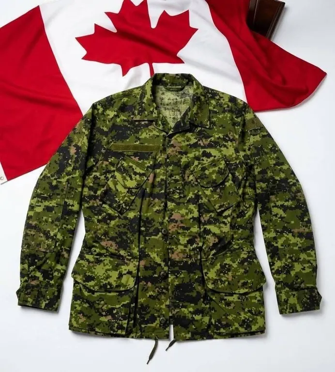 Canadian CADPAT TW Camouflage Combat Shirt and Pants Set Size 702