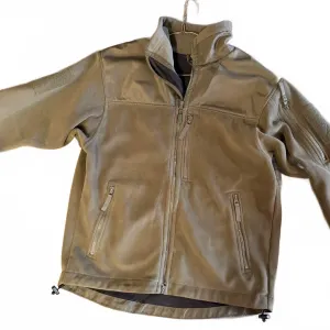 Olive Green Tactical Softshell Jacket with Multiple Zippered Pockets and Drawstring Hem