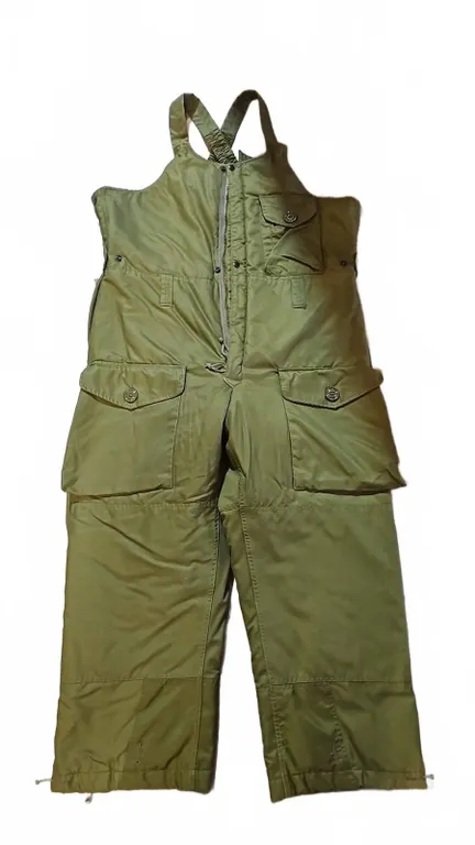 Military Green Cold Weather Field Pants with Zippers and Pockets