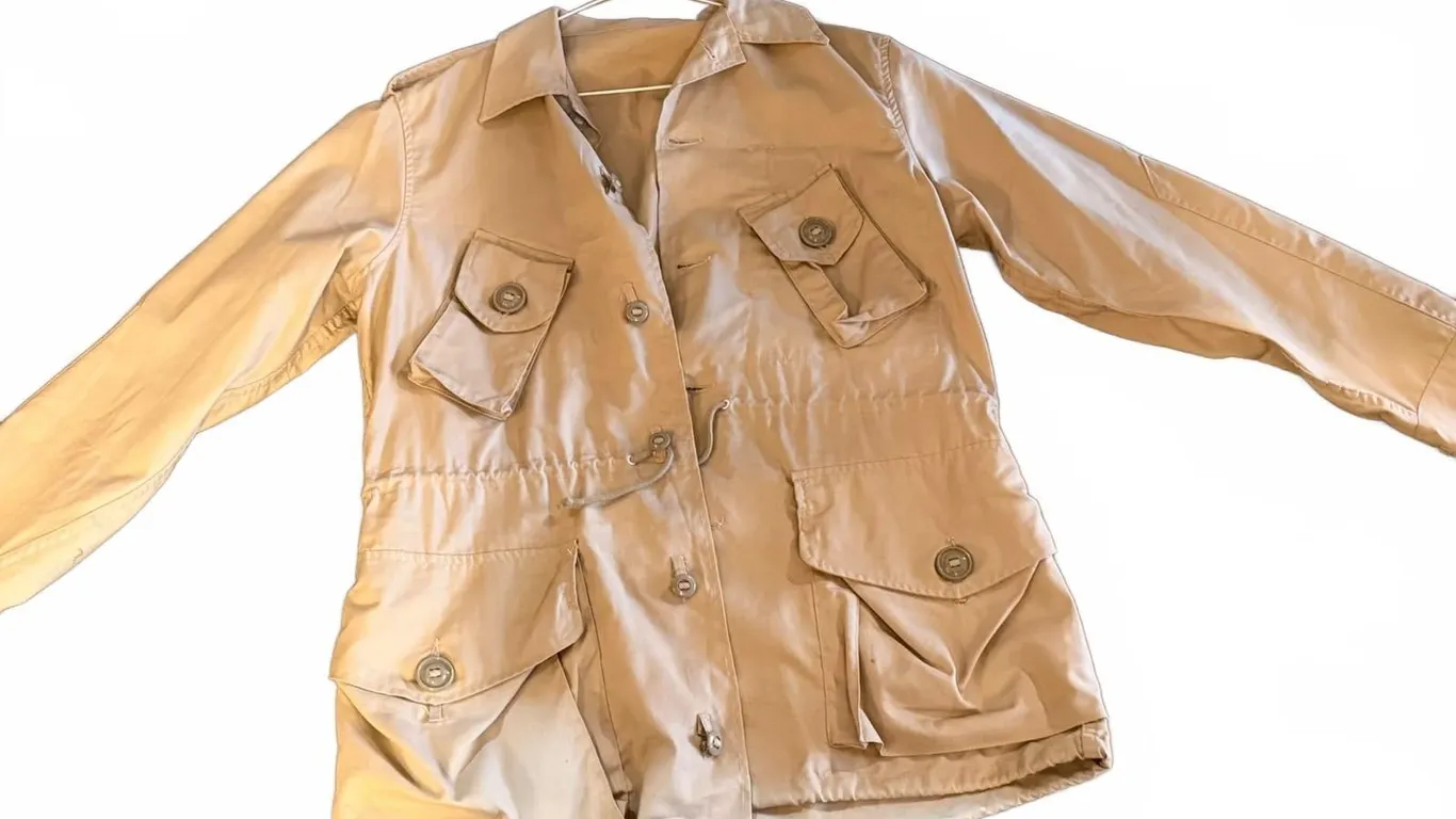 Canadian Military Issue Combat Lightweight Jacket Size 702 Reg Medium
