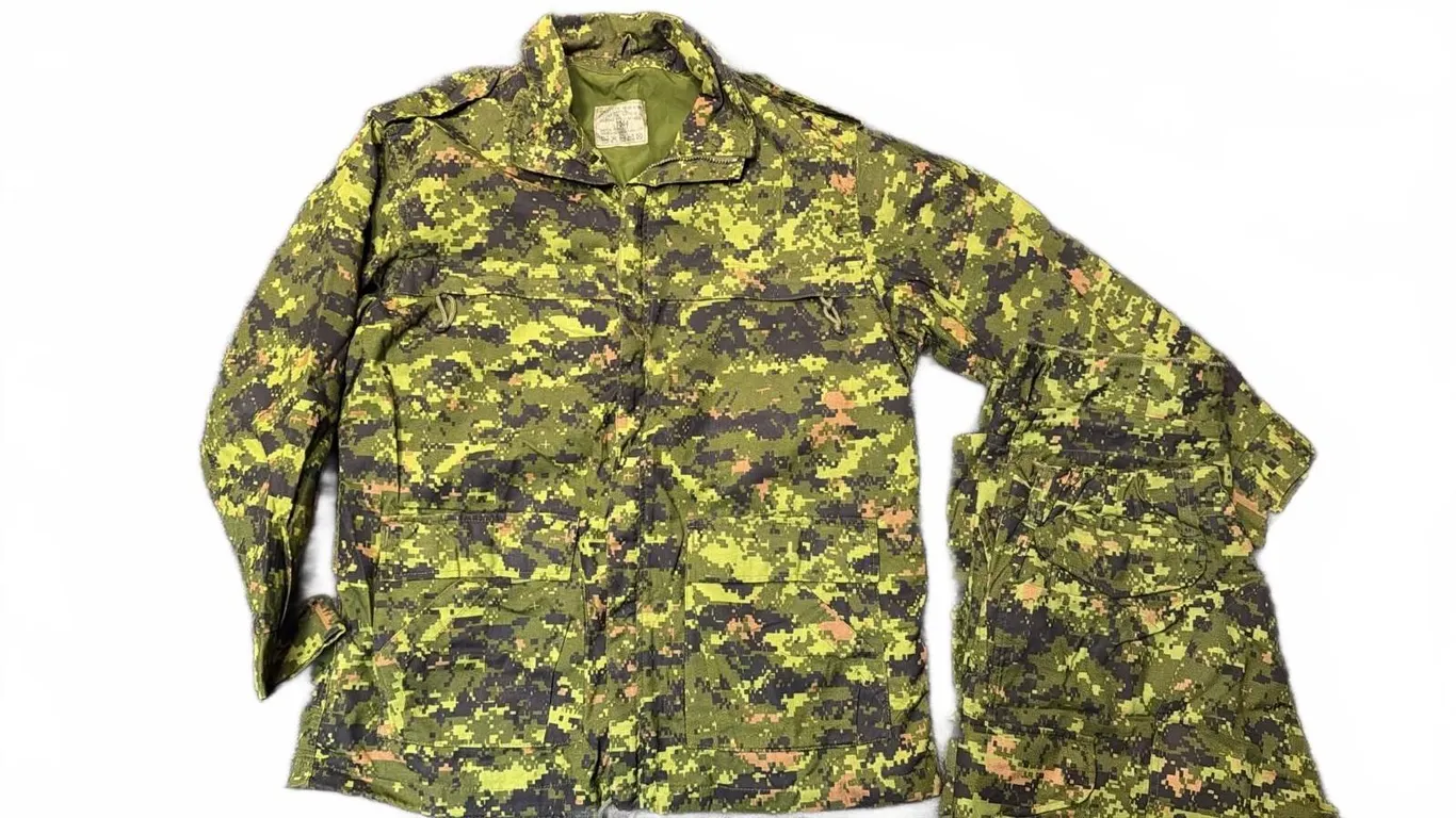 Canadian Forces CADPAT TW Combat Uniform Set Jacket & Trousers Size 7044/7042