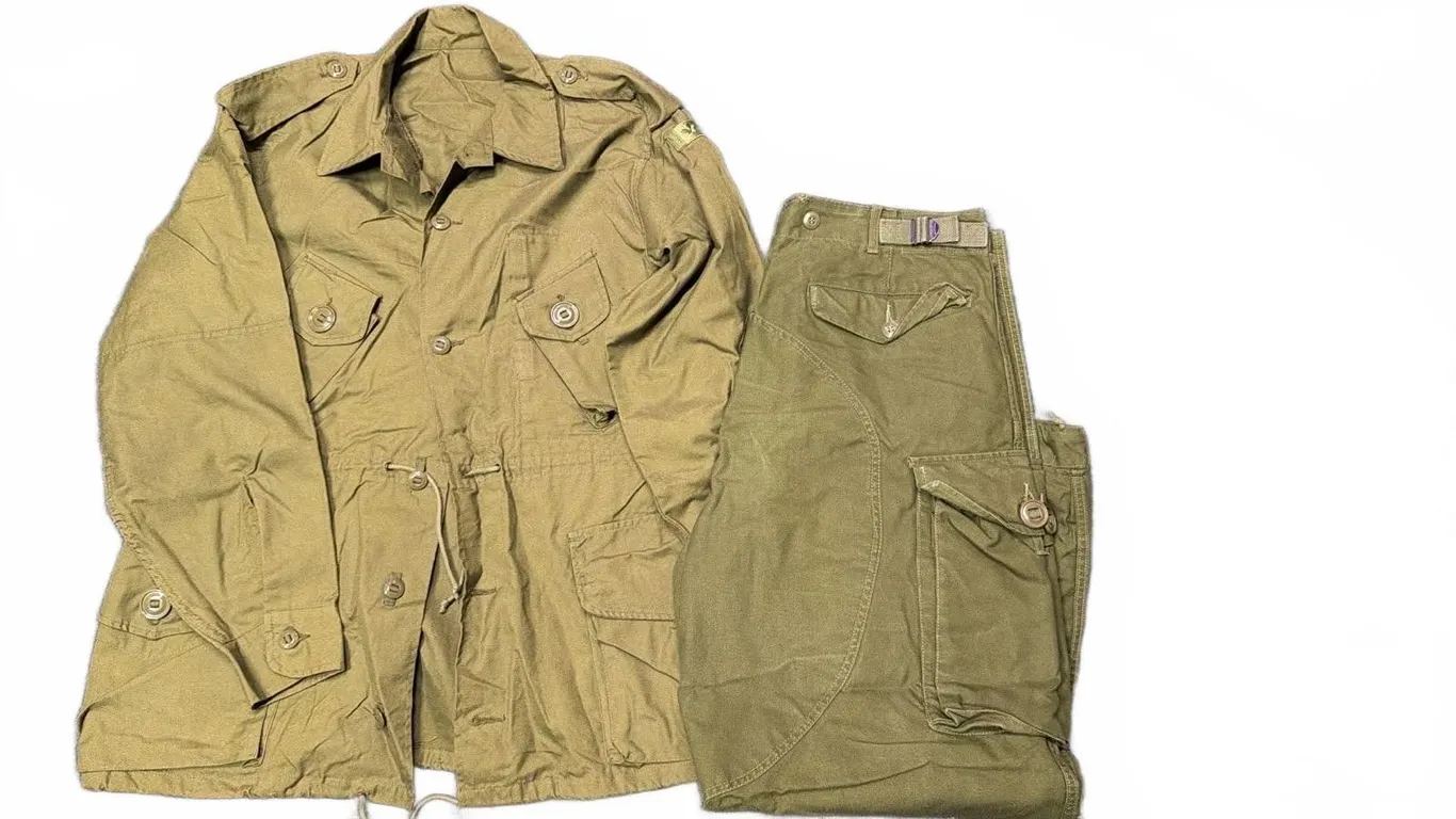 Canadian OG 107 GS 'Quarpel' Combat Jacket and Trousers, 1966, Size Large