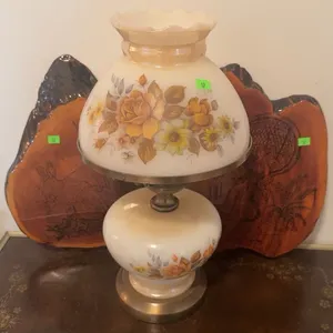 Glass Floral Table Lamp and Two Wood Burn Engraved Slices