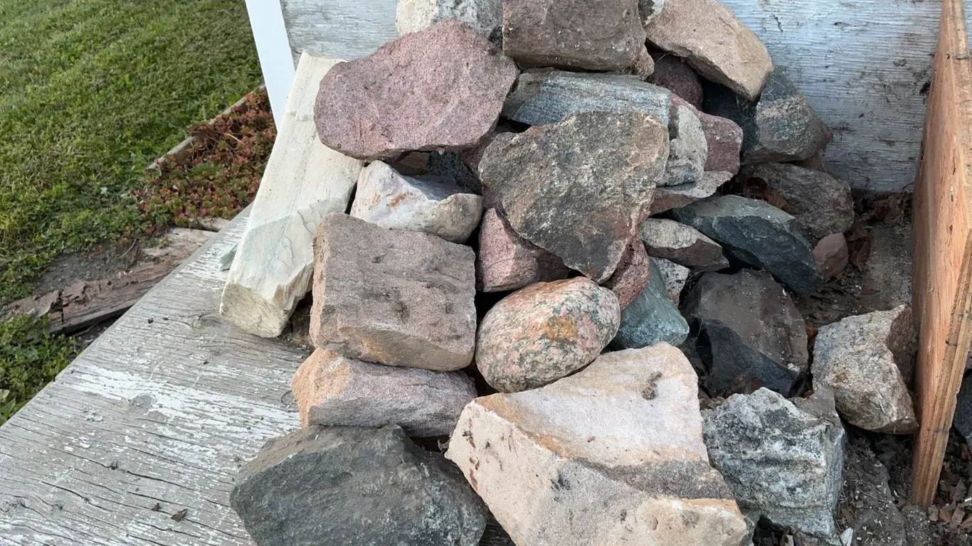 Landscape Rocks and Fieldstones
