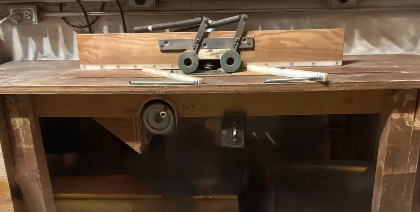 Makita Table Router Station With Accessories And Jigs
