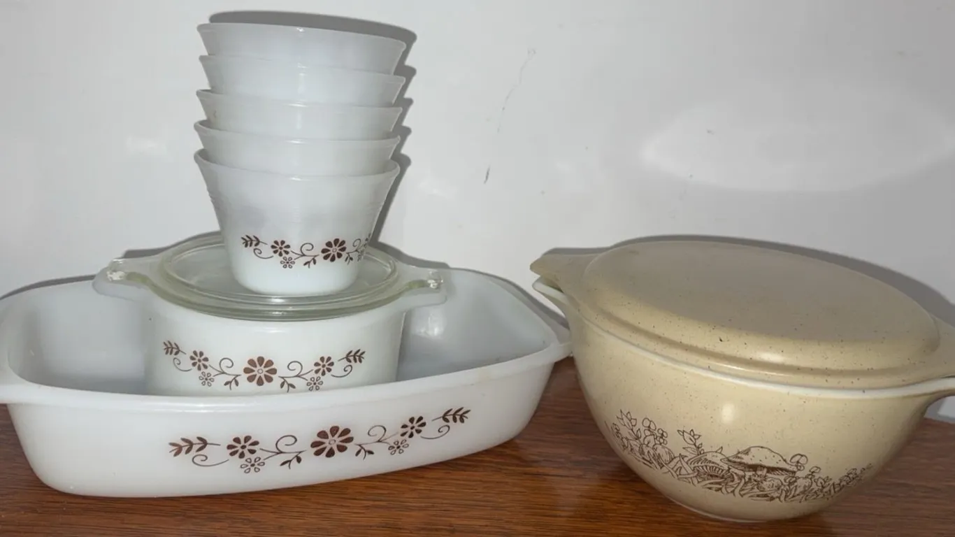 Pyrex Mixing Bowl and Bakeware Set, Butterfly Gold and Woodland Patterns