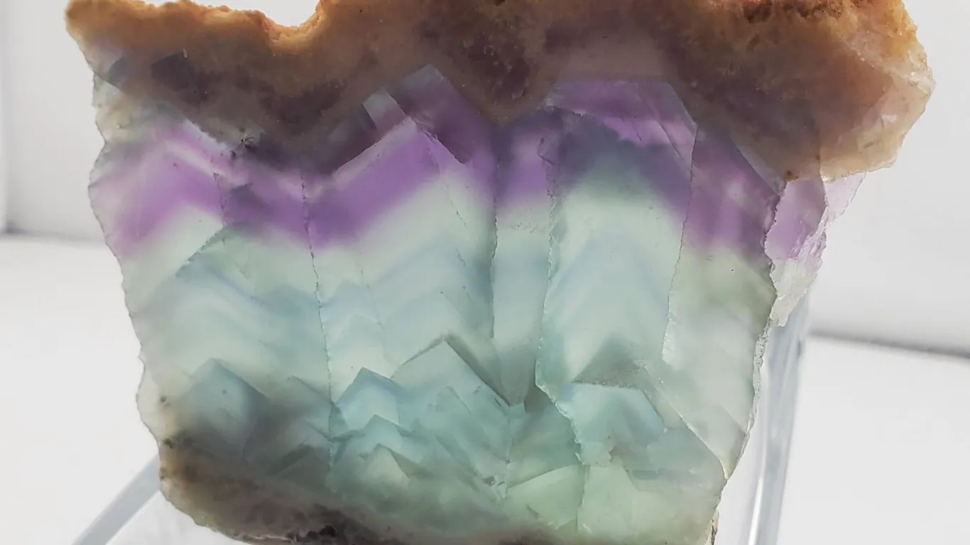Fluorite (767 ct, 82×72×8.8 mm & 25 mm)
