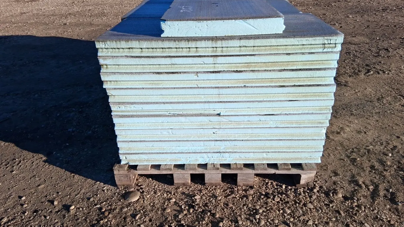 38- 24"x48" Insulated Building Blocks