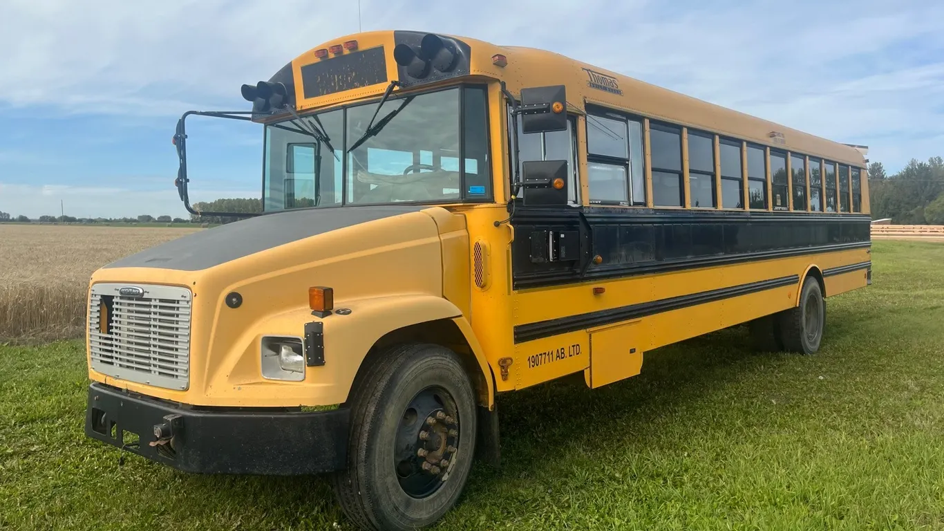 2002 Freightliner School Bus