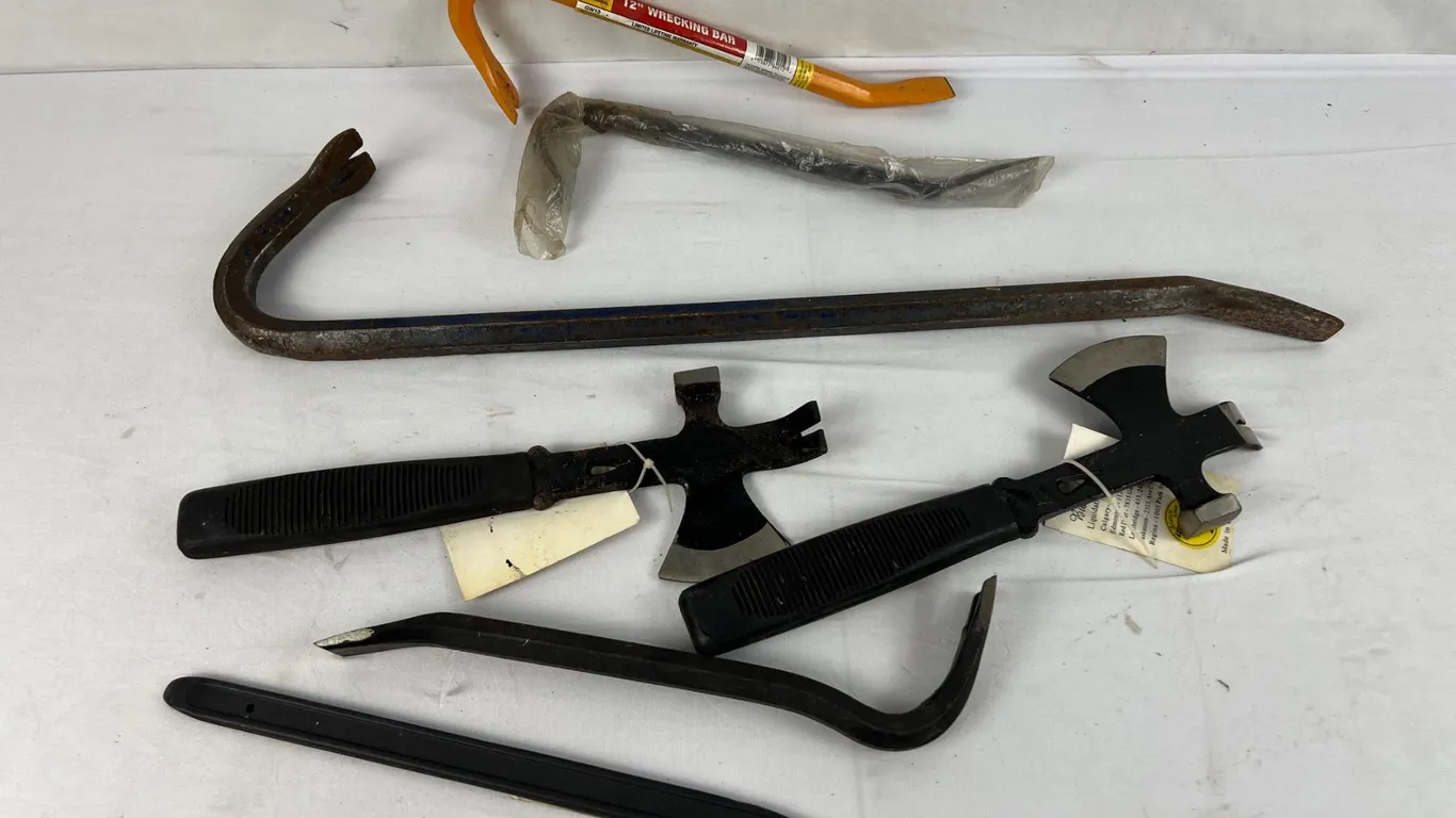 Pry bars and Tools
