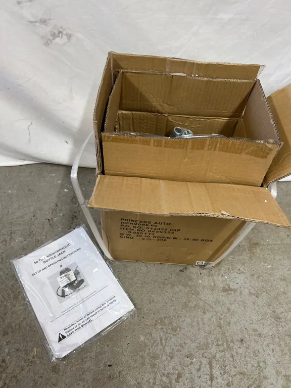 50 Ton Air/Hydraulic Bottle Jack