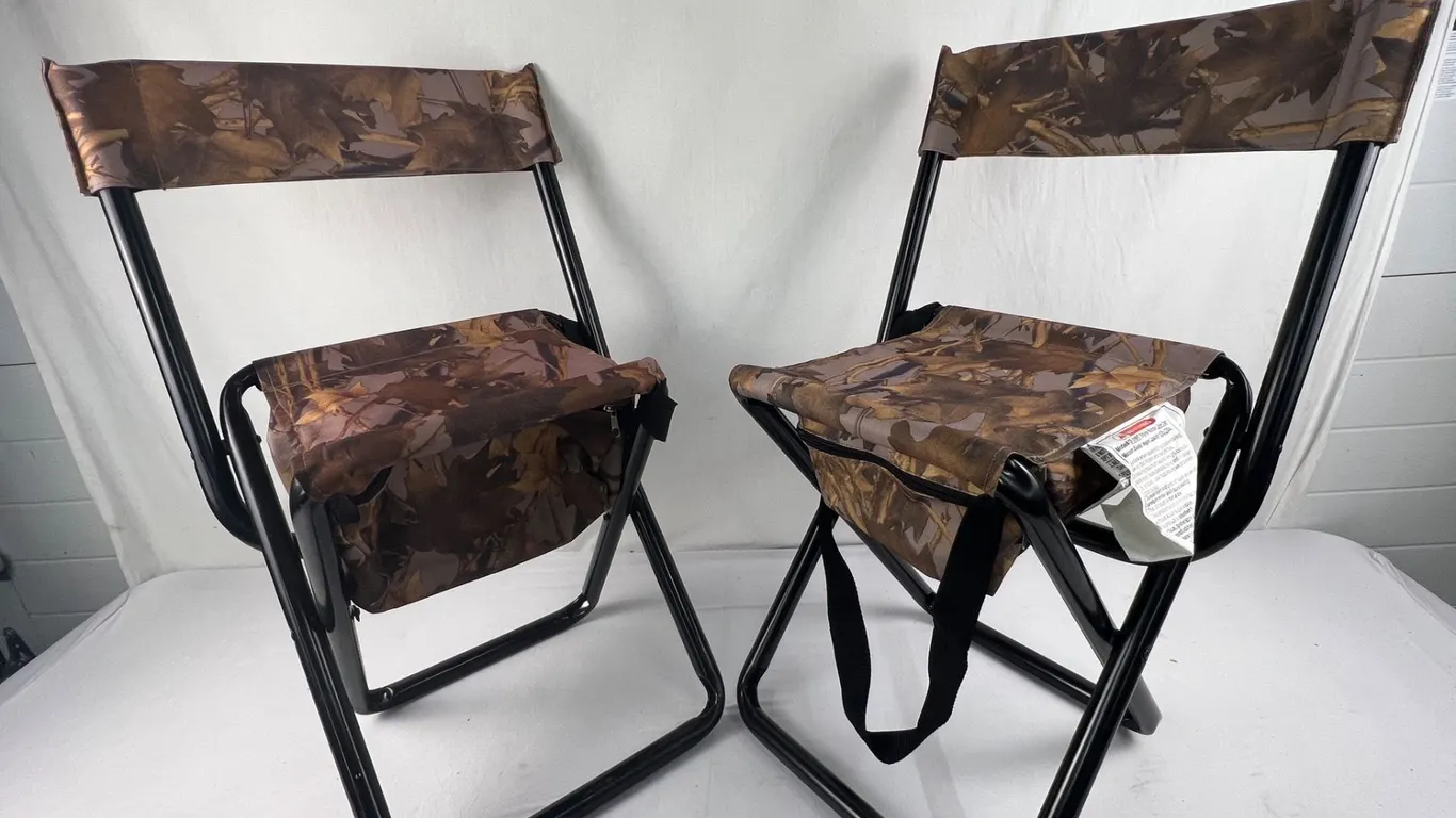 Folding Chairs with Storage