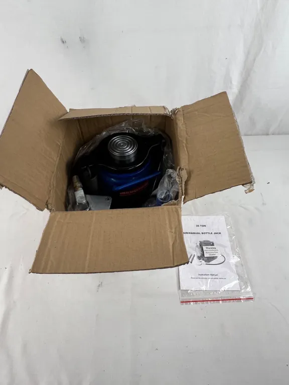 35 Ton Air/Manual Bottle Jack