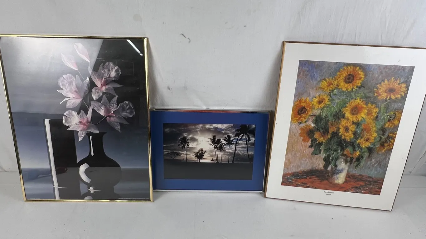 Assorted Wall Art