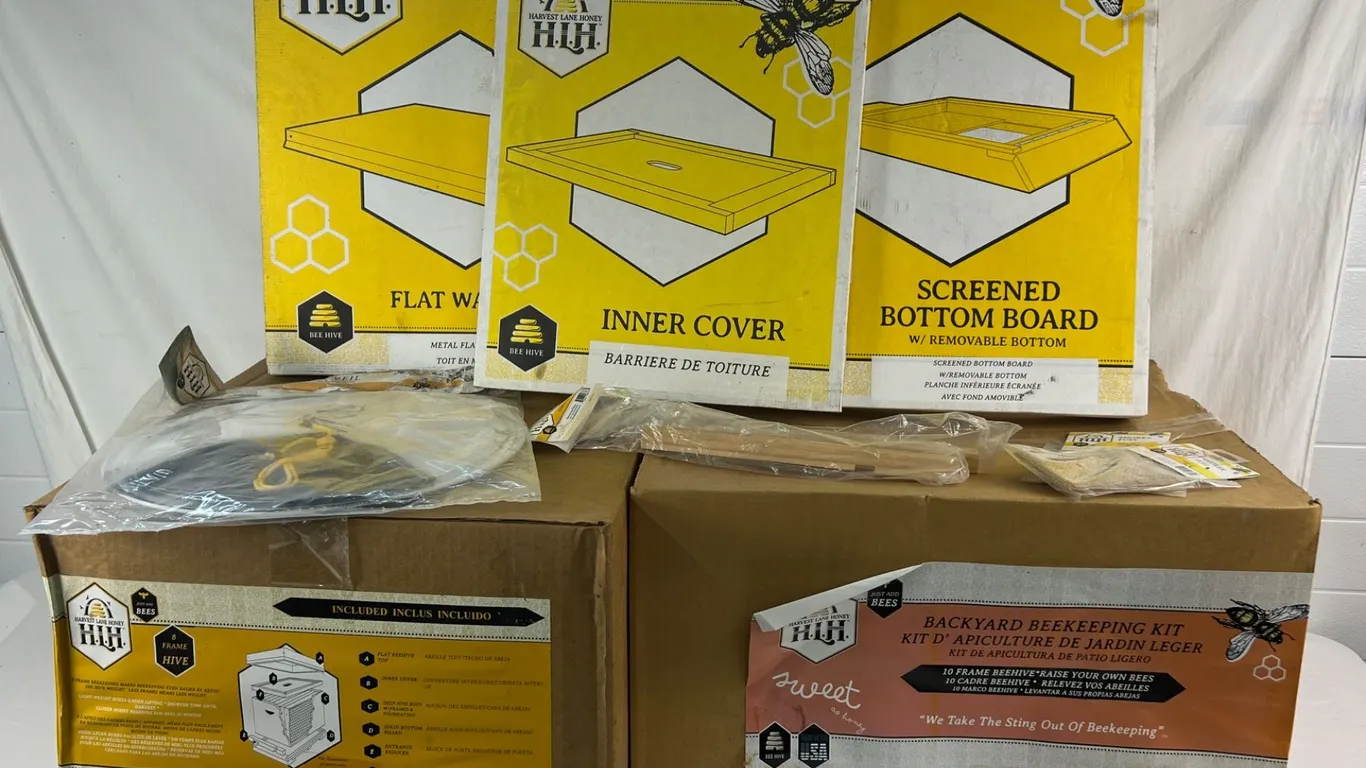Harvest Lane Honey Beekeeping Kits