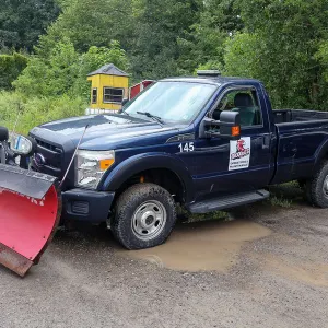 2015 Ford F-350 Super Duty Pickup with V-Plow and Spreader