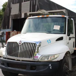 2002 International DuraStar 4400 Flatbed