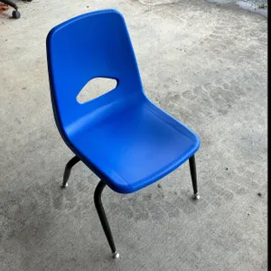 (5) CHAIRS