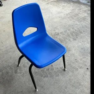 (5) CHAIRS