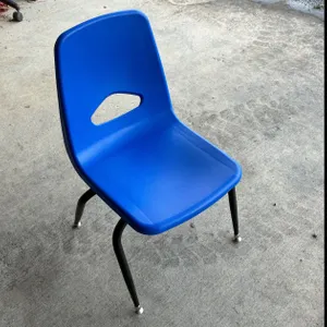(5) CHAIRS