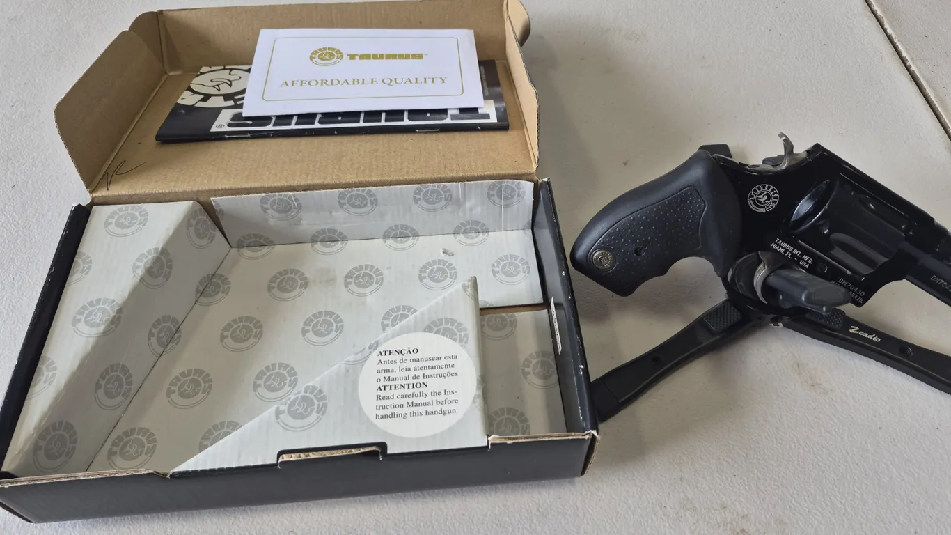 Taurus UltraLite Revolver 38spl