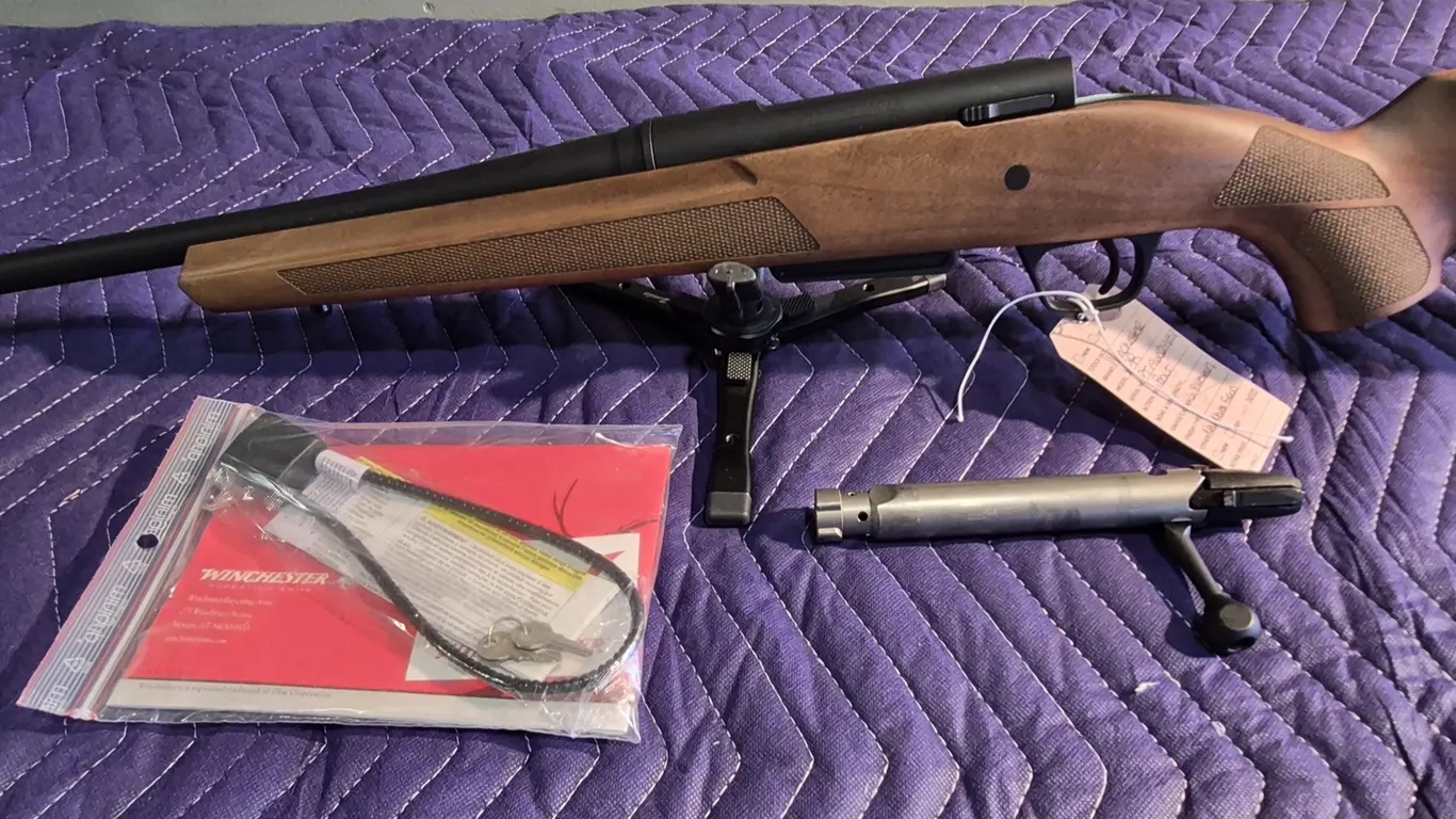 Winchester BACO XPR Bolt Action 6.8 Western. No box but Never Fired!